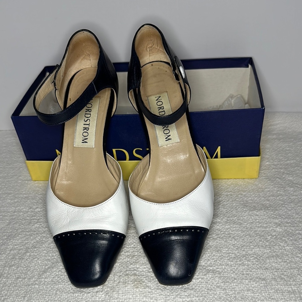 Nordstrom Women's Black and White Heels